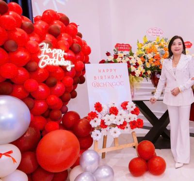 MỪNG SINH NHẬT B&Agrave; NGUYỄN THỊ B&Iacute;CH NGỌC TỔNG GI&Aacute;M ĐỐC C&Ocirc;NG TY